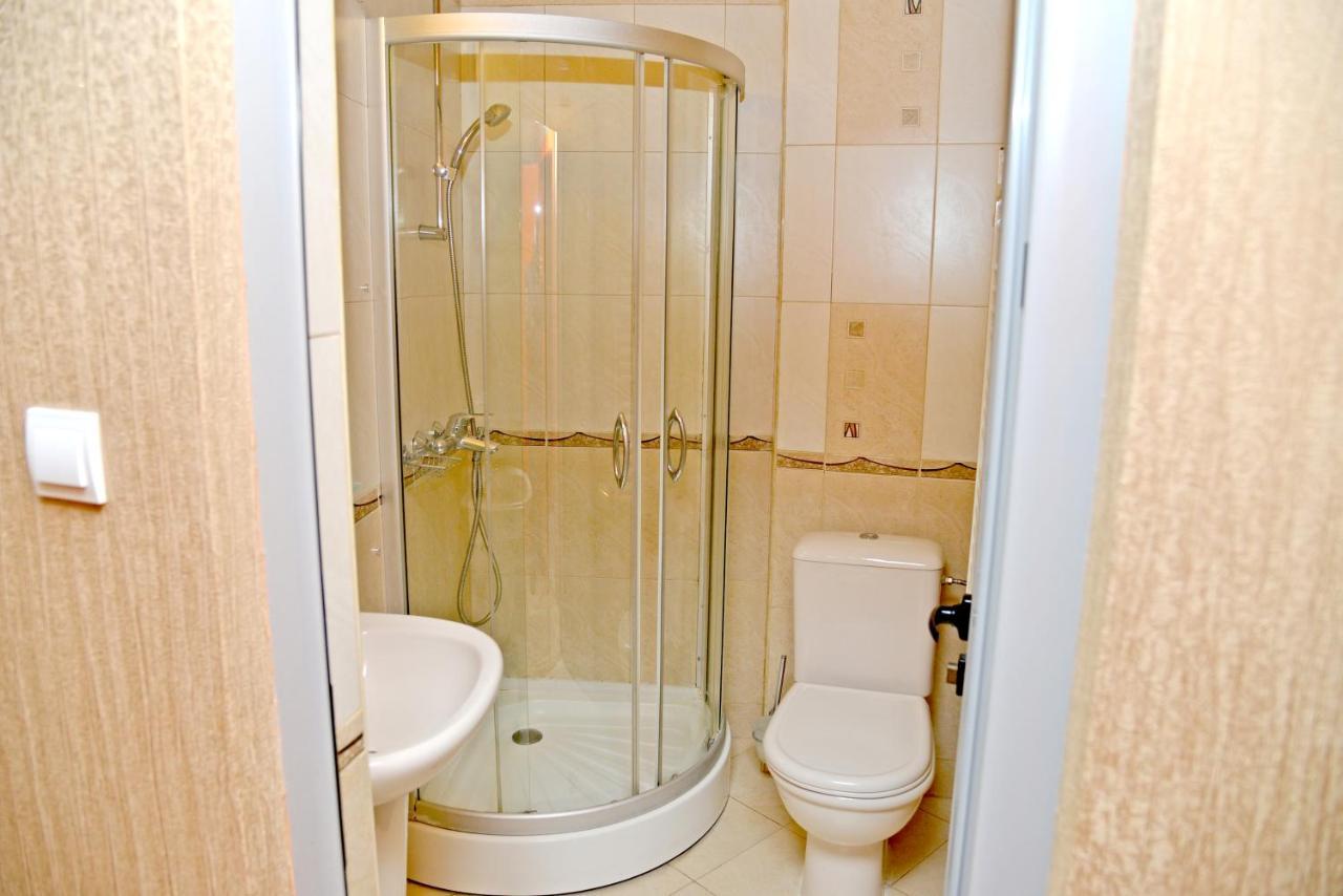 Dream Hotel Сливен Экстерьер фото