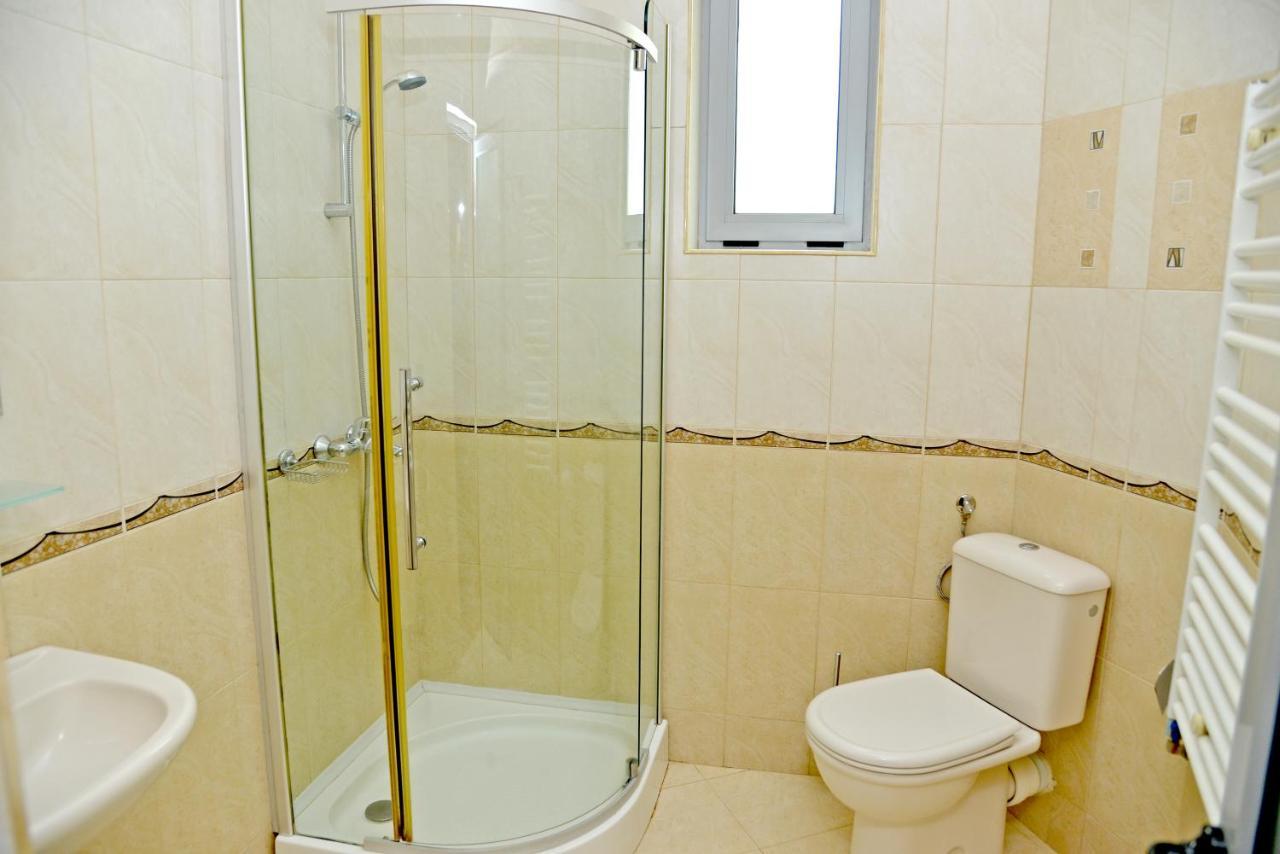 Dream Hotel Сливен Экстерьер фото