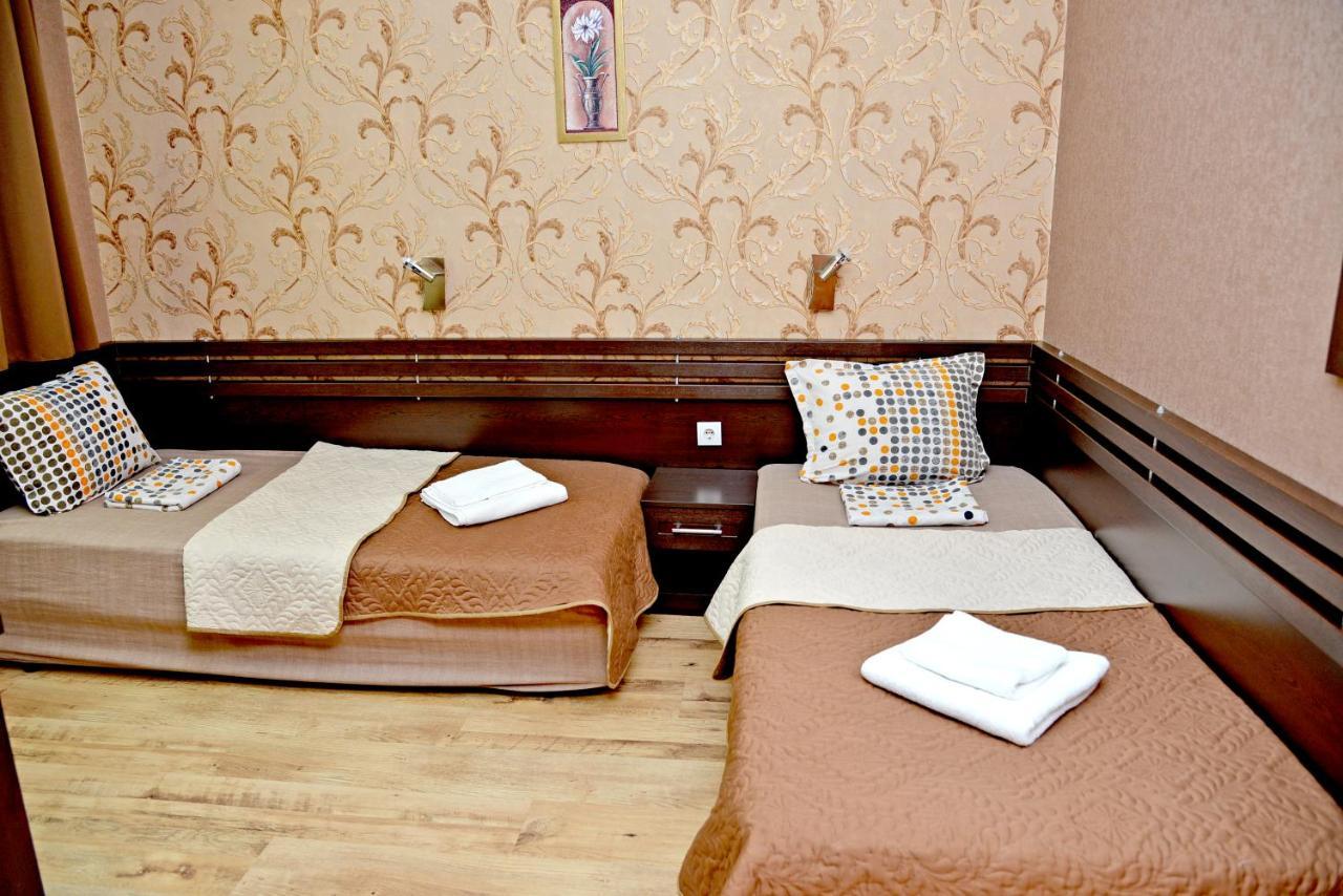 Dream Hotel Сливен Экстерьер фото